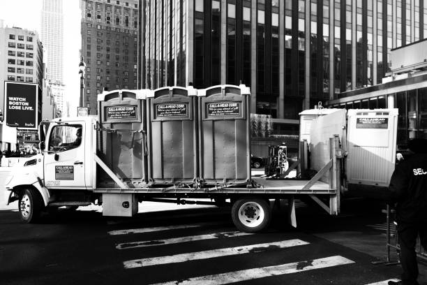 Best High-end porta potty rental  in Crescent City, FL